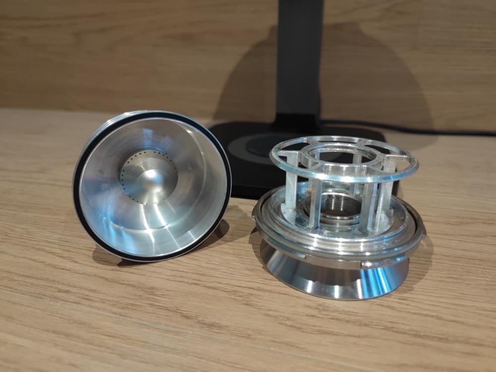 KUKU Maker uses centrifugal force technology for extraction